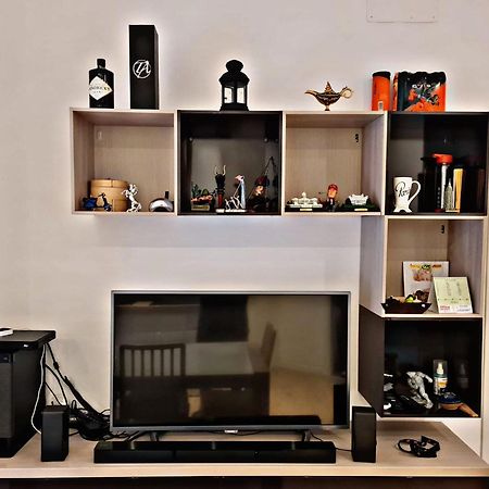 Modern Apartment Cozy Style โรม ภายนอก รูปภาพ