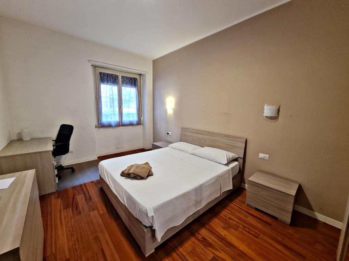 Modern Apartment Cozy Style โรม ภายนอก รูปภาพ